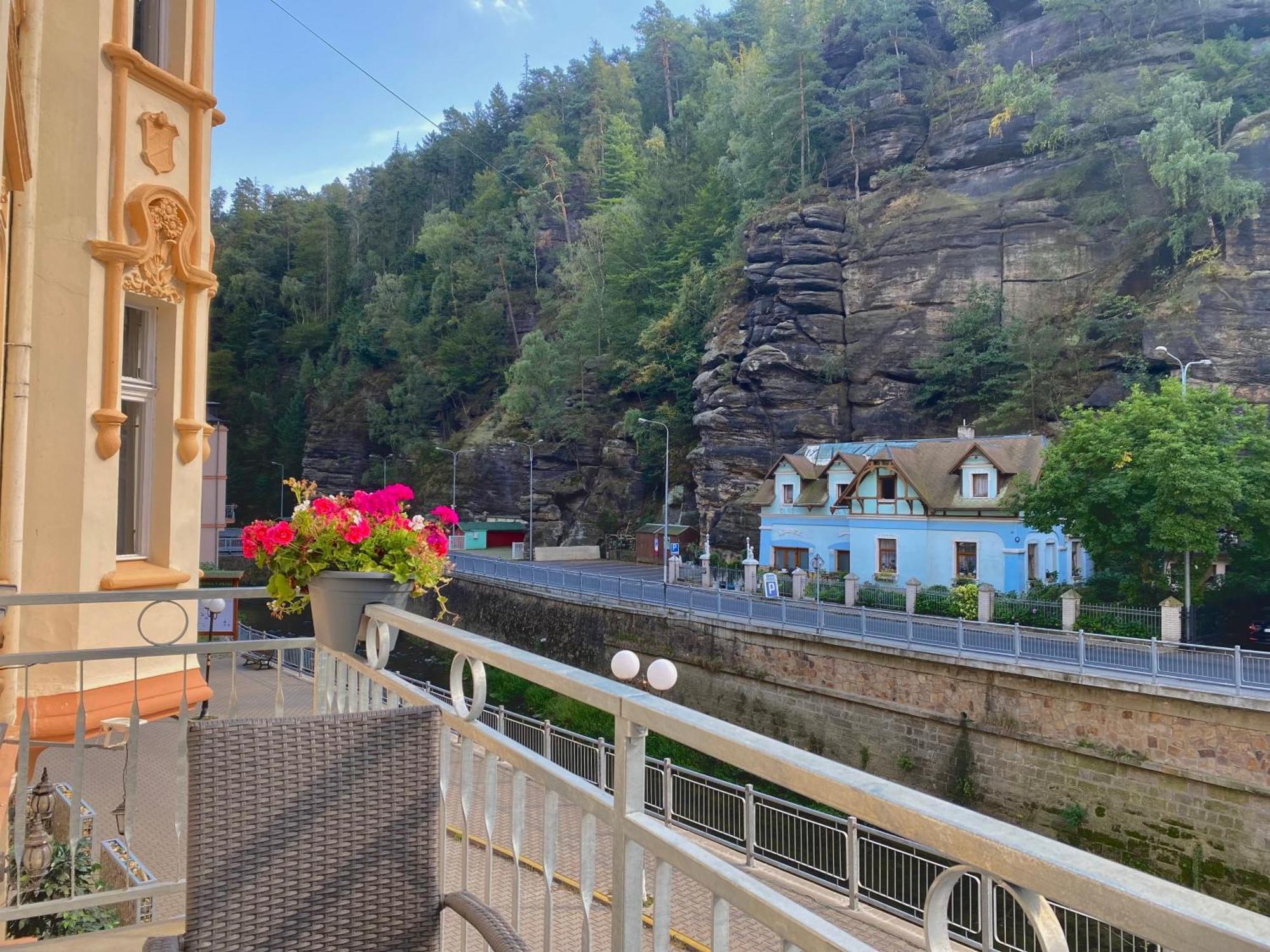 Hotel Labe 흐렌스코 외부 사진